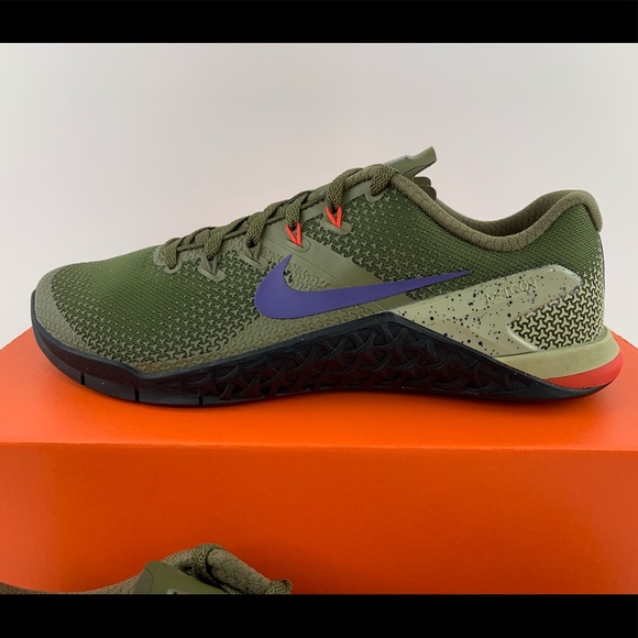 nike metcon 4 olive